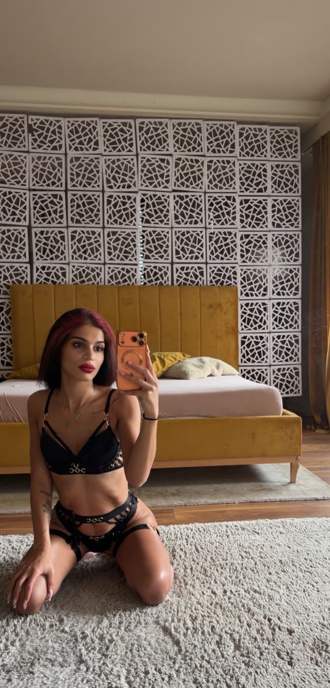 Girl 2