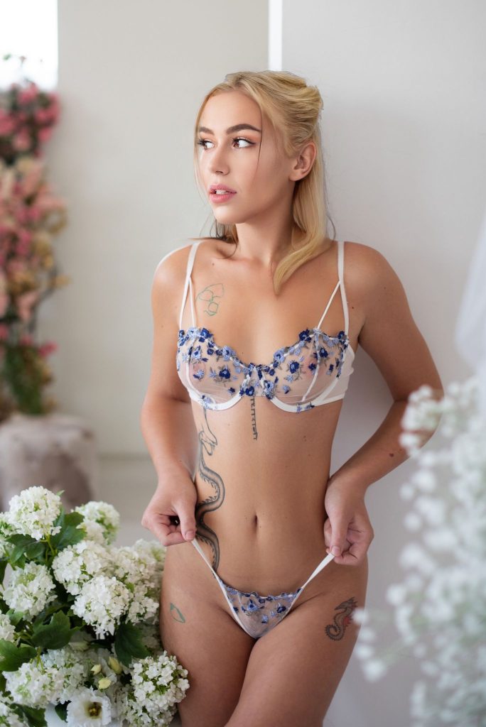 Camille 11